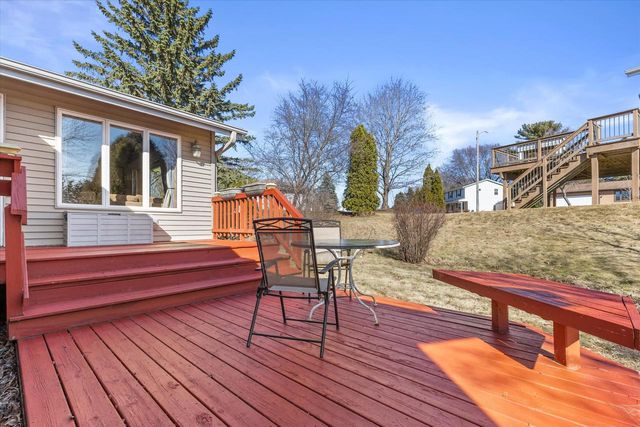 818 Elm STREET, Hartford, WI 53027