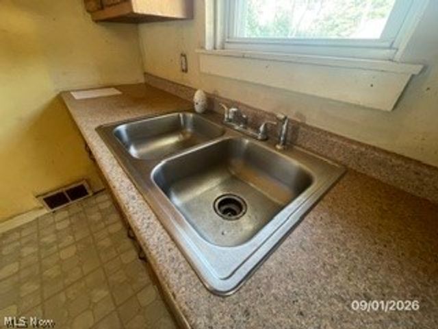 1703 30th Street NW, Canton, OH 44709