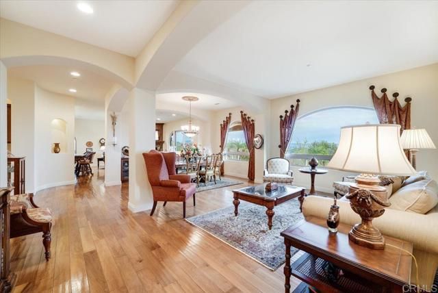 19894 Via Vista Grande, Ramona, CA 92065