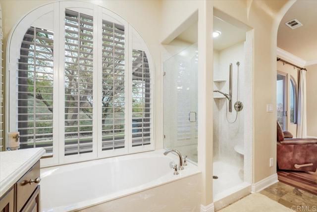 19894 Via Vista Grande, Ramona, CA 92065