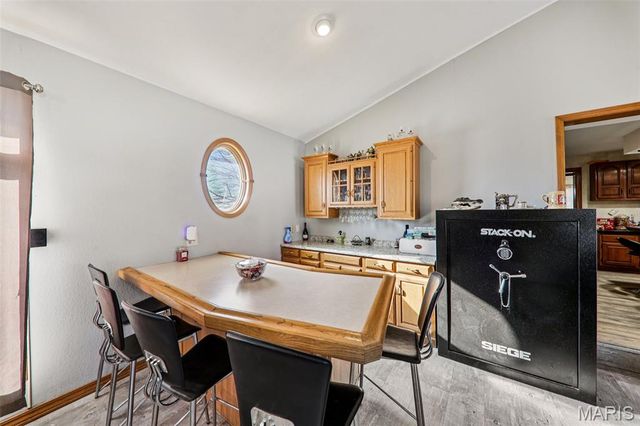 12 S Clinton Street, New Baden, IL 62265