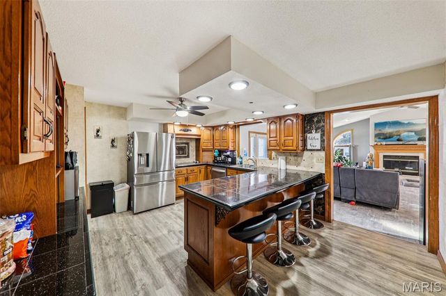 12 S Clinton Street, New Baden, IL 62265