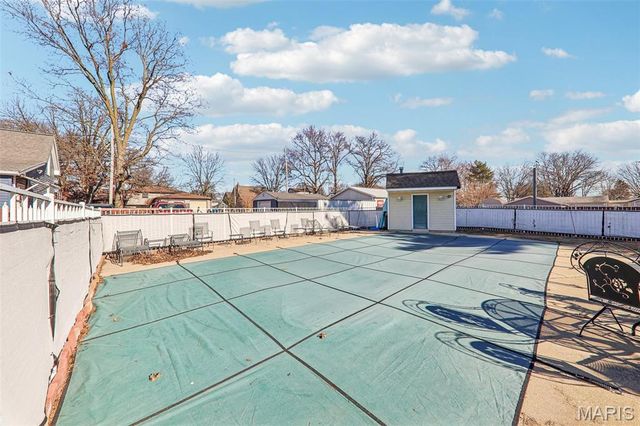 12 S Clinton Street, New Baden, IL 62265