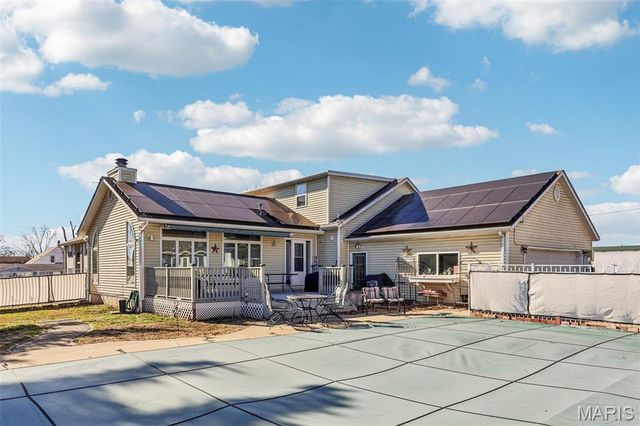 12 S Clinton Street, New Baden, IL 62265