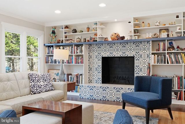 8217 PLUM CREEK DR, Gaithersburg, MD 20882