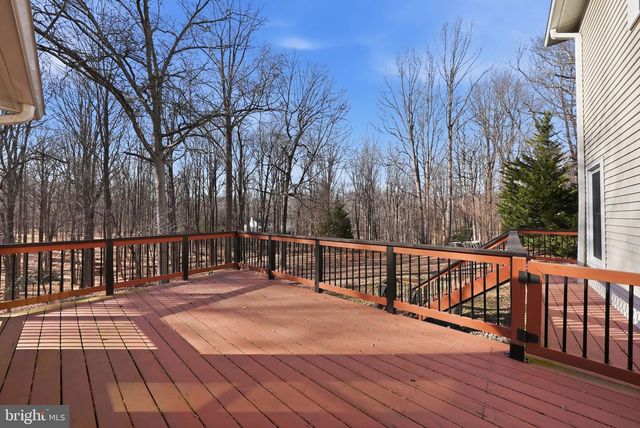 8217 PLUM CREEK DR, Gaithersburg, MD 20882