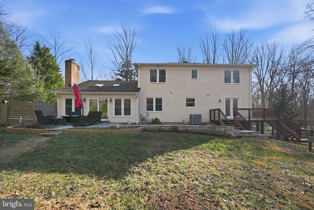 8217 PLUM CREEK DR, Gaithersburg, MD 20882