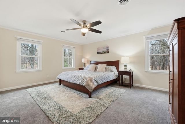 8217 PLUM CREEK DR, Gaithersburg, MD 20882