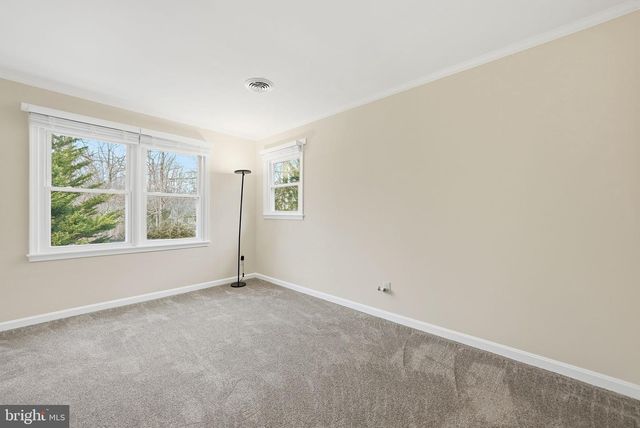 8217 PLUM CREEK DR, Gaithersburg, MD 20882