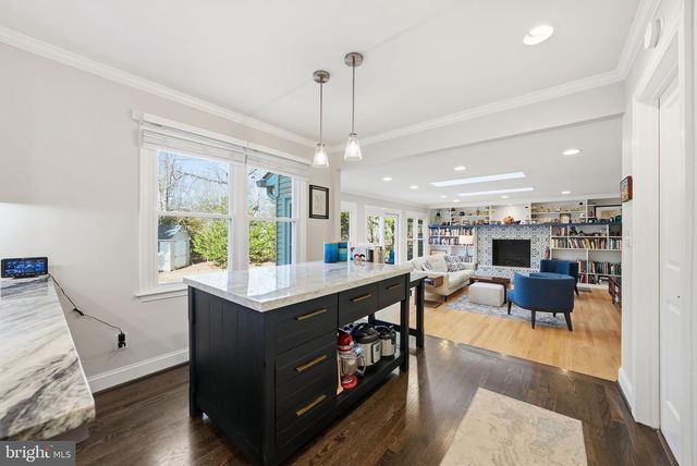 8217 PLUM CREEK DR, Gaithersburg, MD 20882