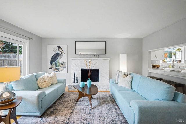 2535 Patricia Dr, Napa, CA 94558