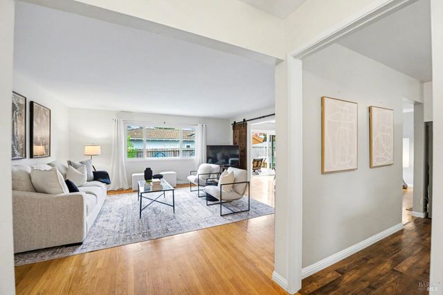 2535 Patricia Dr, Napa, CA 94558