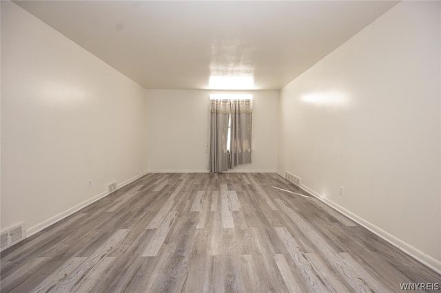 353 38th Street, Niagara Falls, NY 14303