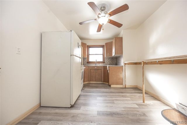 353 38th Street, Niagara Falls, NY 14303