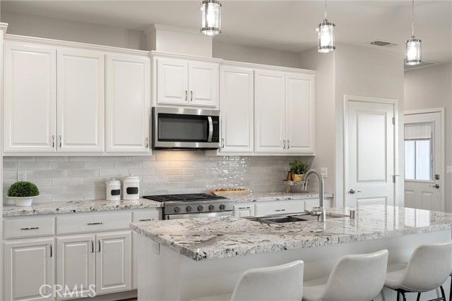 5122 Feather Rock Court, Paradise, CA 95969