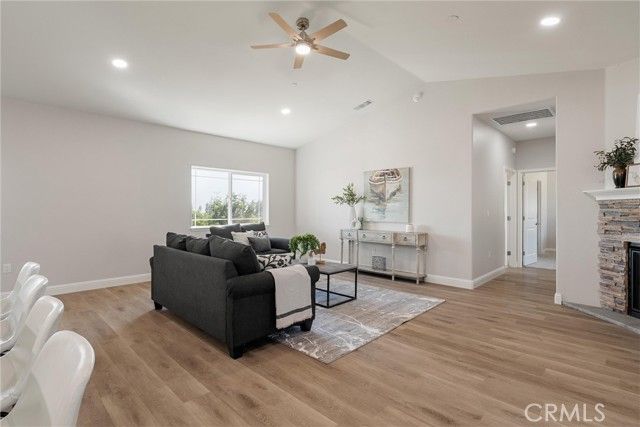 5122 Feather Rock Court, Paradise, CA 95969