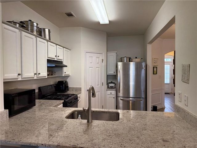 3191 Creston Park Court, Duluth, GA 30096