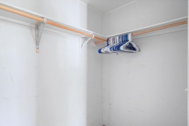 11 Valley View Road, Moriarty, NM 87035