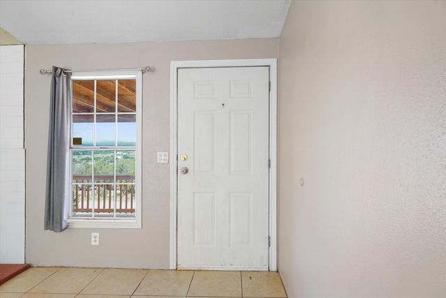 11 Valley View Road, Moriarty, NM 87035