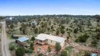 11 Valley View Road, Moriarty, NM 87035