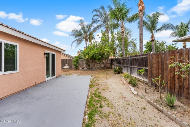11966 Rancherias Drive, Fontana, CA 92337