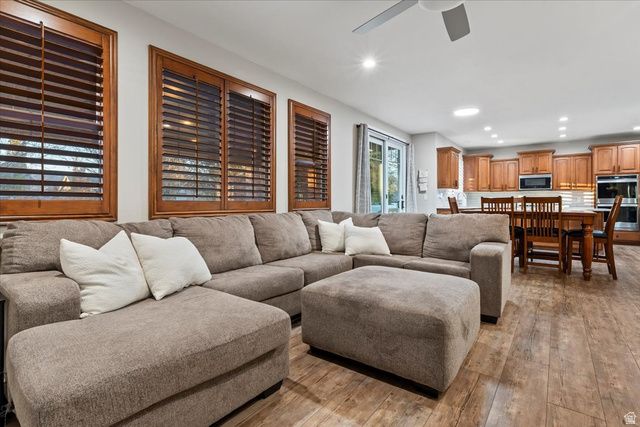 12906 S VERONA CREEK WAY, Riverton, UT 84065