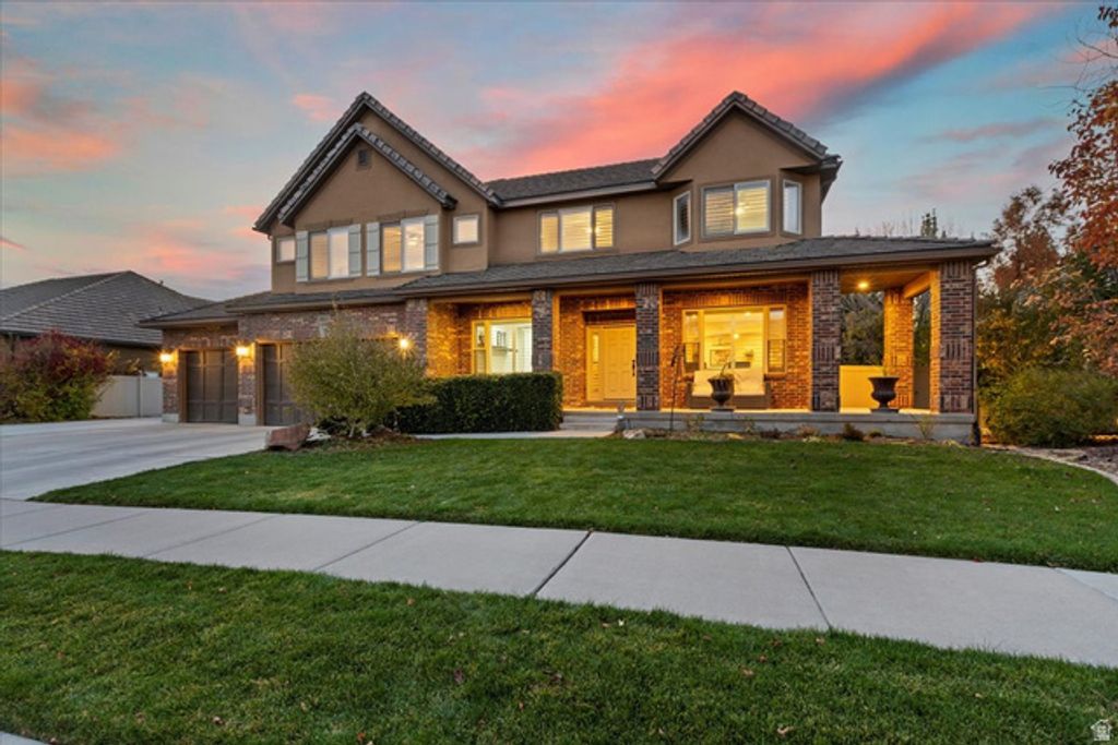 Image 2 of property listing at 12906 S VERONA CREEK WAY, Riverton, UT 84065