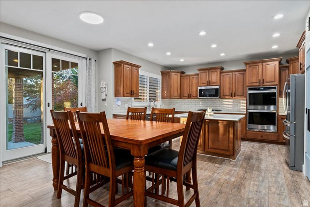 Image 15 of property listing at 12906 S VERONA CREEK WAY, Riverton, UT 84065