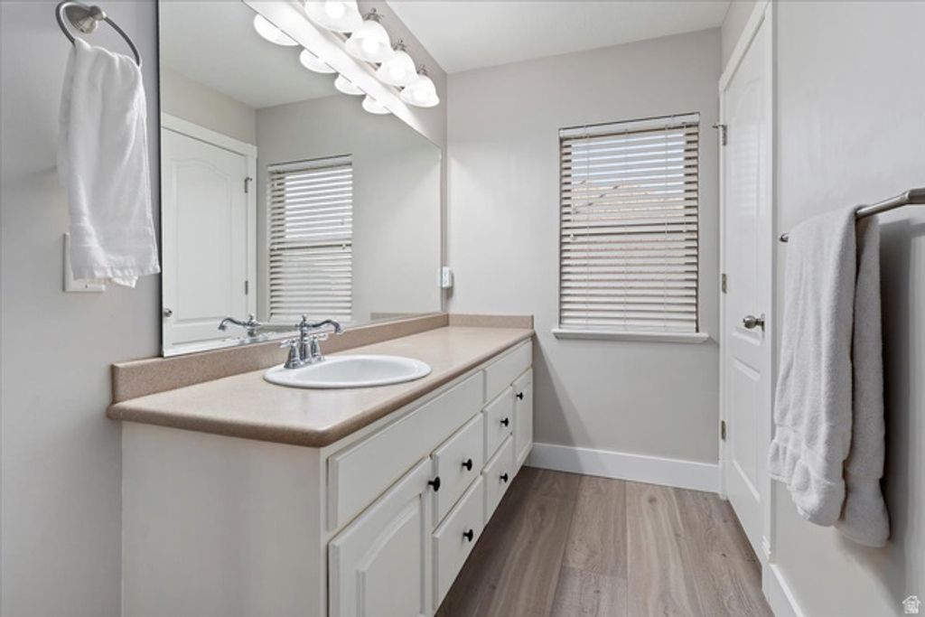 Image 31 of property listing at 12906 S VERONA CREEK WAY, Riverton, UT 84065