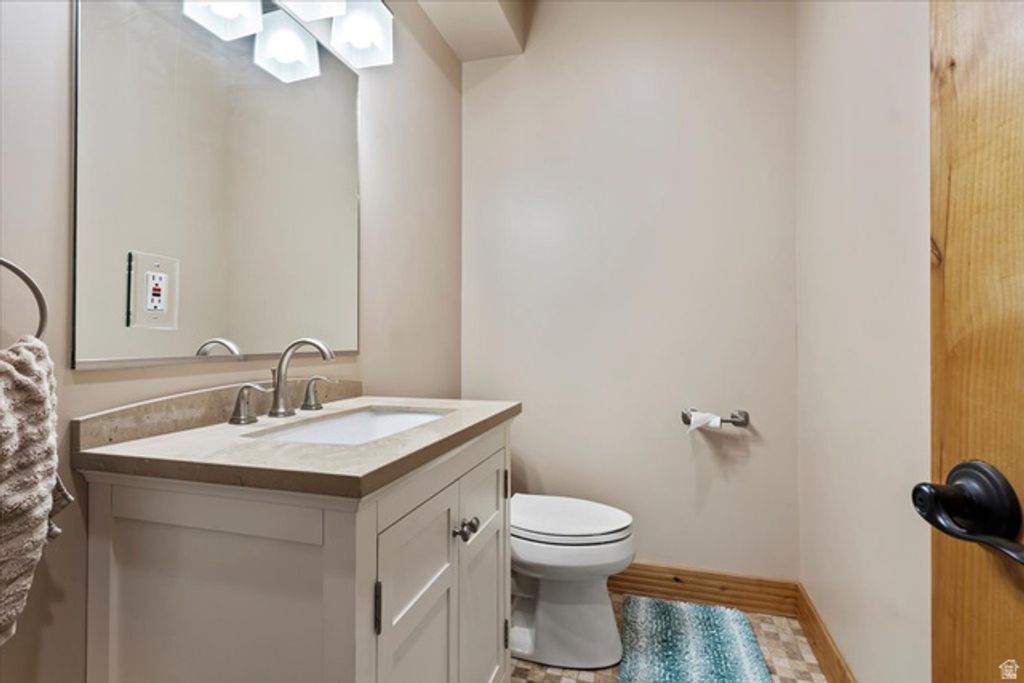 Image 43 of property listing at 12906 S VERONA CREEK WAY, Riverton, UT 84065