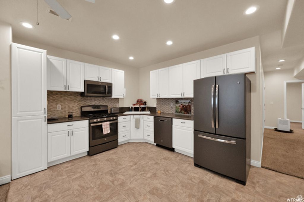 Image 46 of property listing at 12906 S VERONA CREEK WAY, Riverton, UT 84065