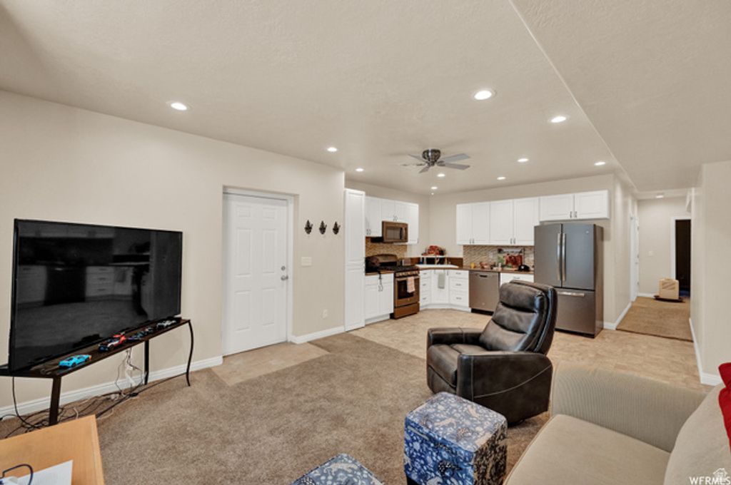 Image 48 of property listing at 12906 S VERONA CREEK WAY, Riverton, UT 84065