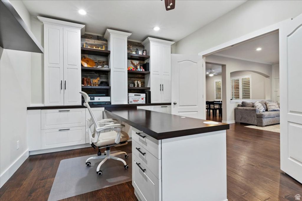 Image 7 of property listing at 12906 S VERONA CREEK WAY, Riverton, UT 84065