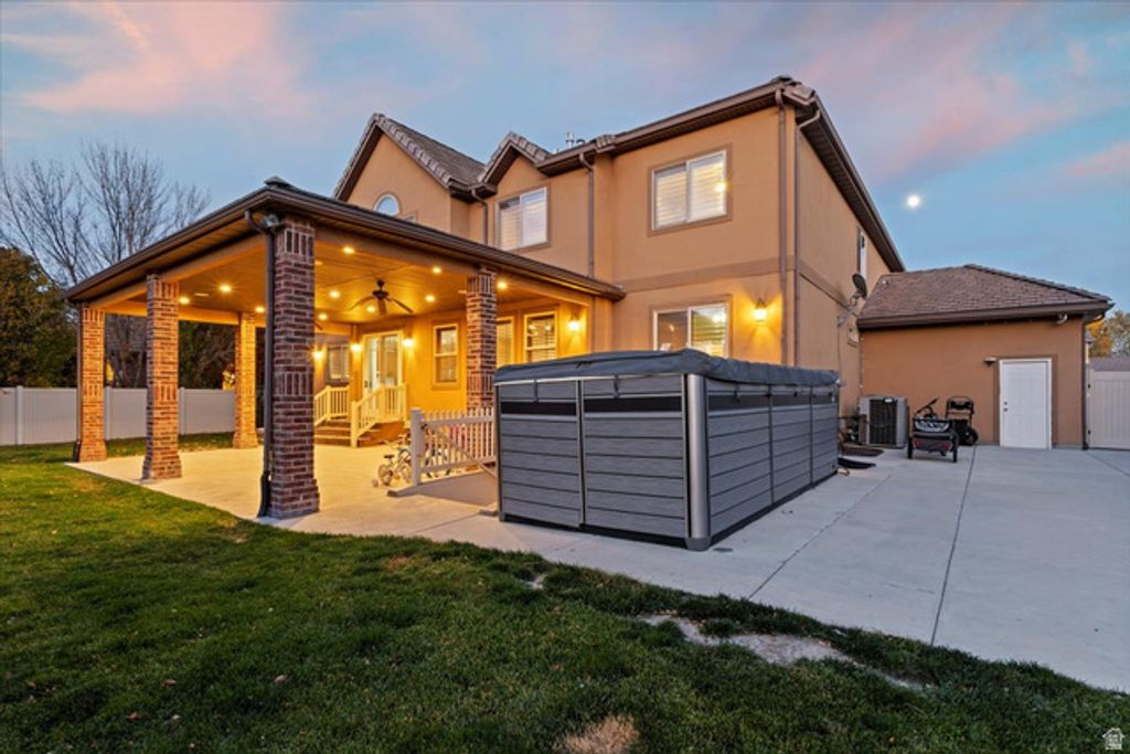 Image 61 of property listing at 12906 S VERONA CREEK WAY, Riverton, UT 84065