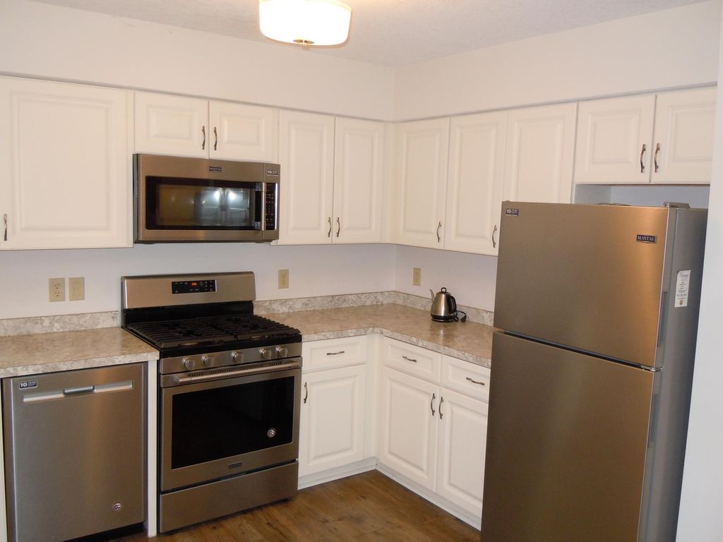 8620 Oxford Lane, Brooklyn Park, MN 55443 — photo 4