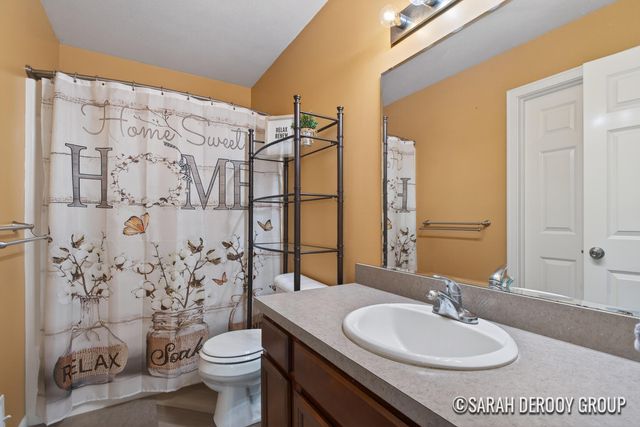 16264 Trent Ridge Drive NE, Cedar Springs, MI 49319