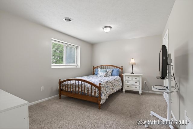 16264 Trent Ridge Drive NE, Cedar Springs, MI 49319