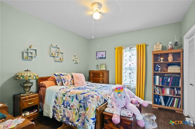 8142 Fm 1447, Yoakum, TX 77995