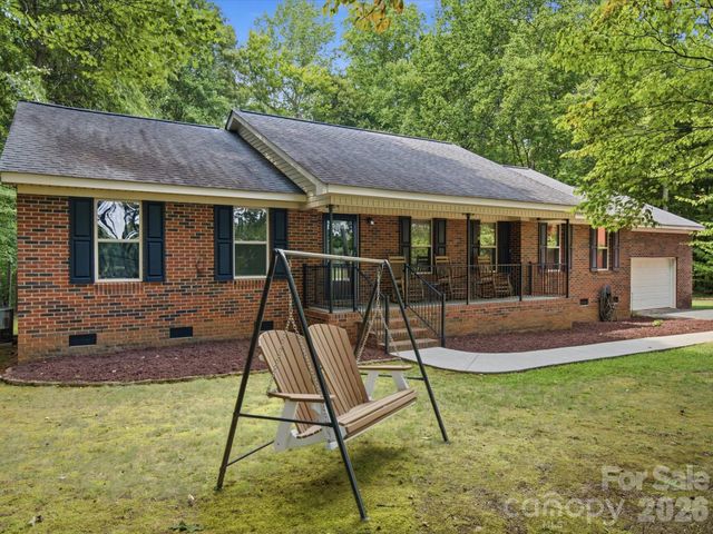 155 S Grandview Road, Clover, SC 29710