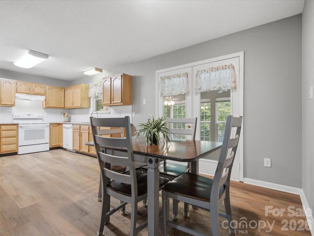 155 S Grandview Road, Clover, SC 29710