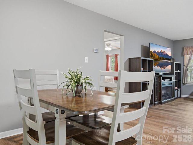 155 S Grandview Road, Clover, SC 29710