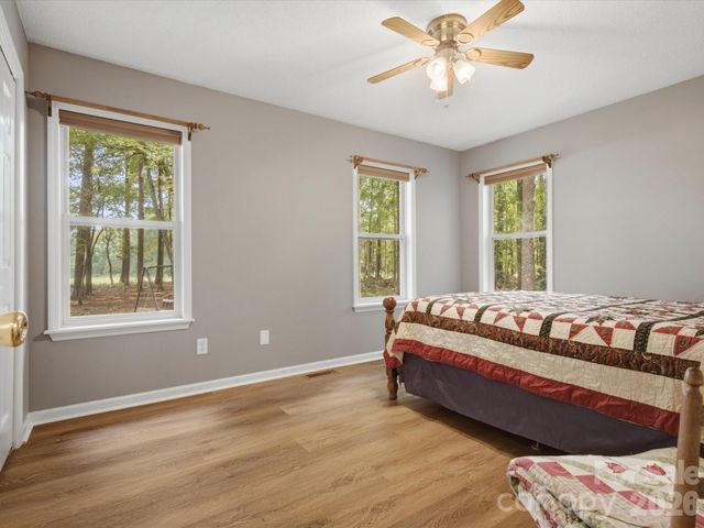 155 S Grandview Road, Clover, SC 29710