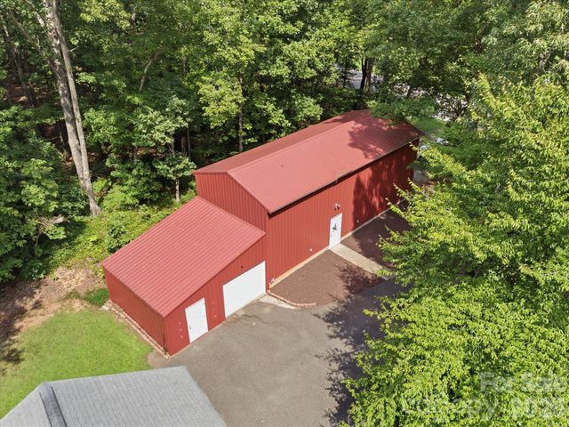 155 S Grandview Road, Clover, SC 29710