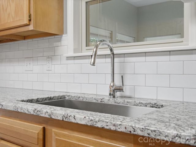 155 S Grandview Road, Clover, SC 29710