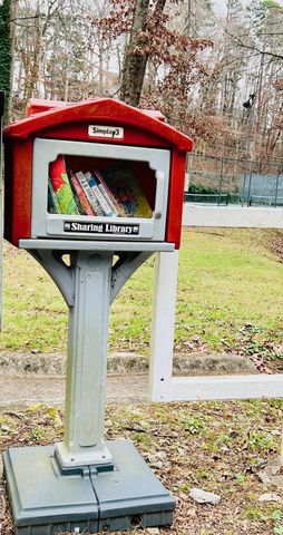 1926 Rock Bluff Road, Hixson, TN 37343