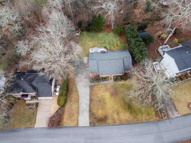 1926 Rock Bluff Road, Hixson, TN 37343
