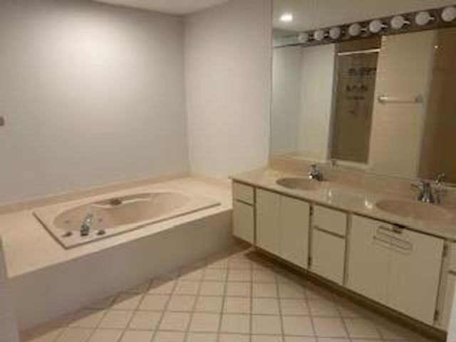 2900 Cuyahoga Lane, West Palm Beach, FL 33409