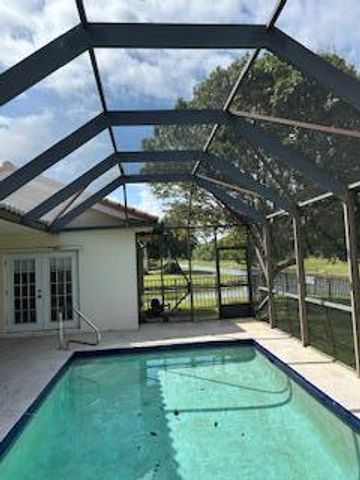 2900 Cuyahoga Lane, West Palm Beach, FL 33409