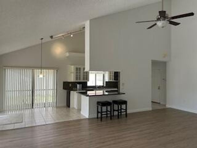 2900 Cuyahoga Lane, West Palm Beach, FL 33409