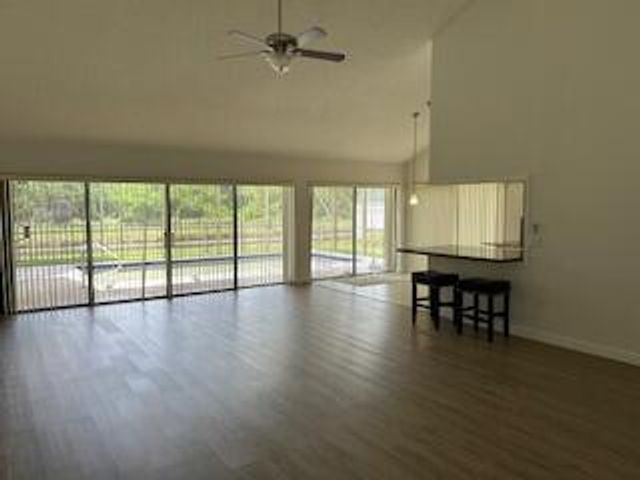 2900 Cuyahoga Lane, West Palm Beach, FL 33409